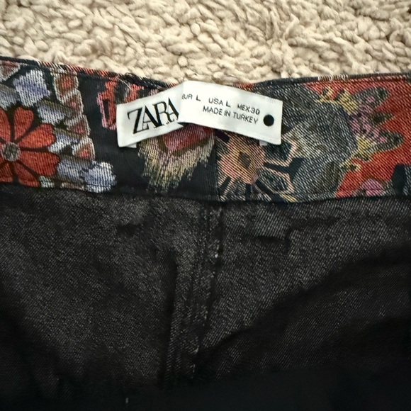 ZARA Colorful Patterned Pants - Picture 2 of 3